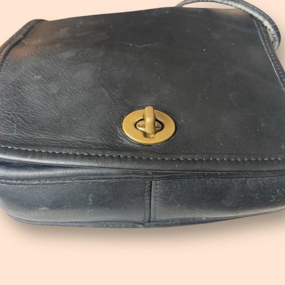 Vintage Coach New York Companion Leather Flap Twist lock Crossbody Bag Authentic - Picture 4 of 16